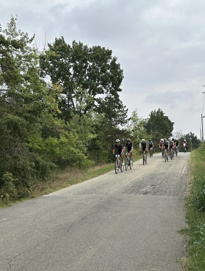 cyclists of race 17 sep arriving at Tenuta CostaRossa grounds